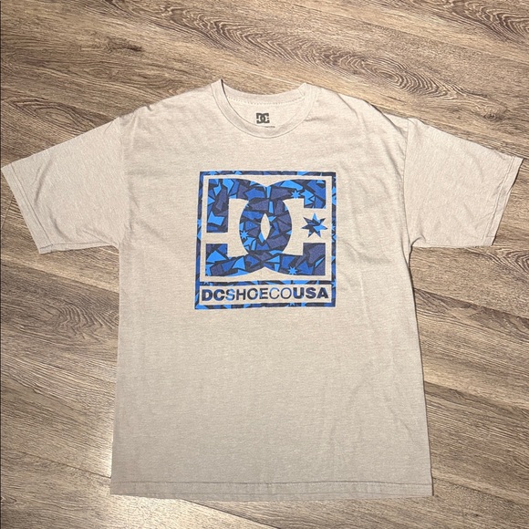 DC Other - DC Men's Light Gray Tee with Blue Graphic
